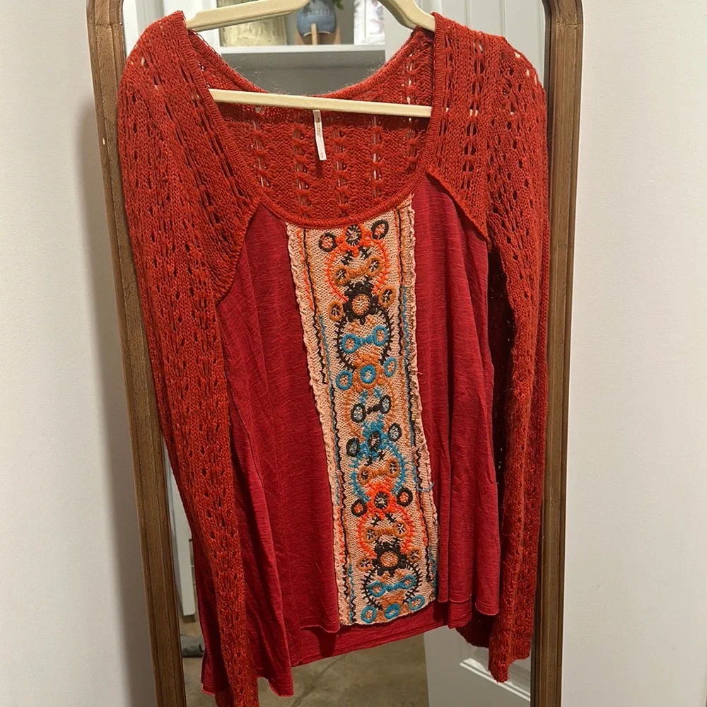 COPY - Free people boho sweater small